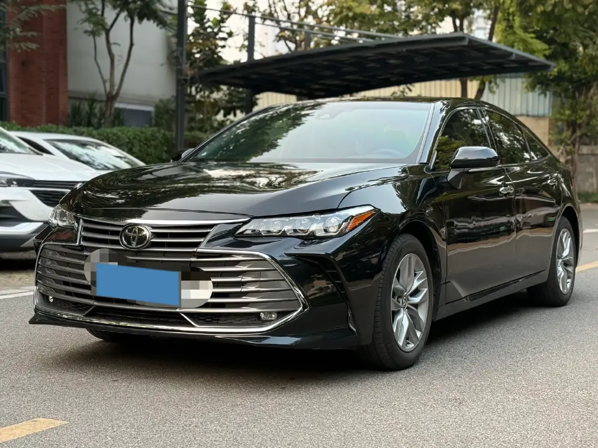 2019 Toyota Avalon 2.0L 178HP L4 CVT