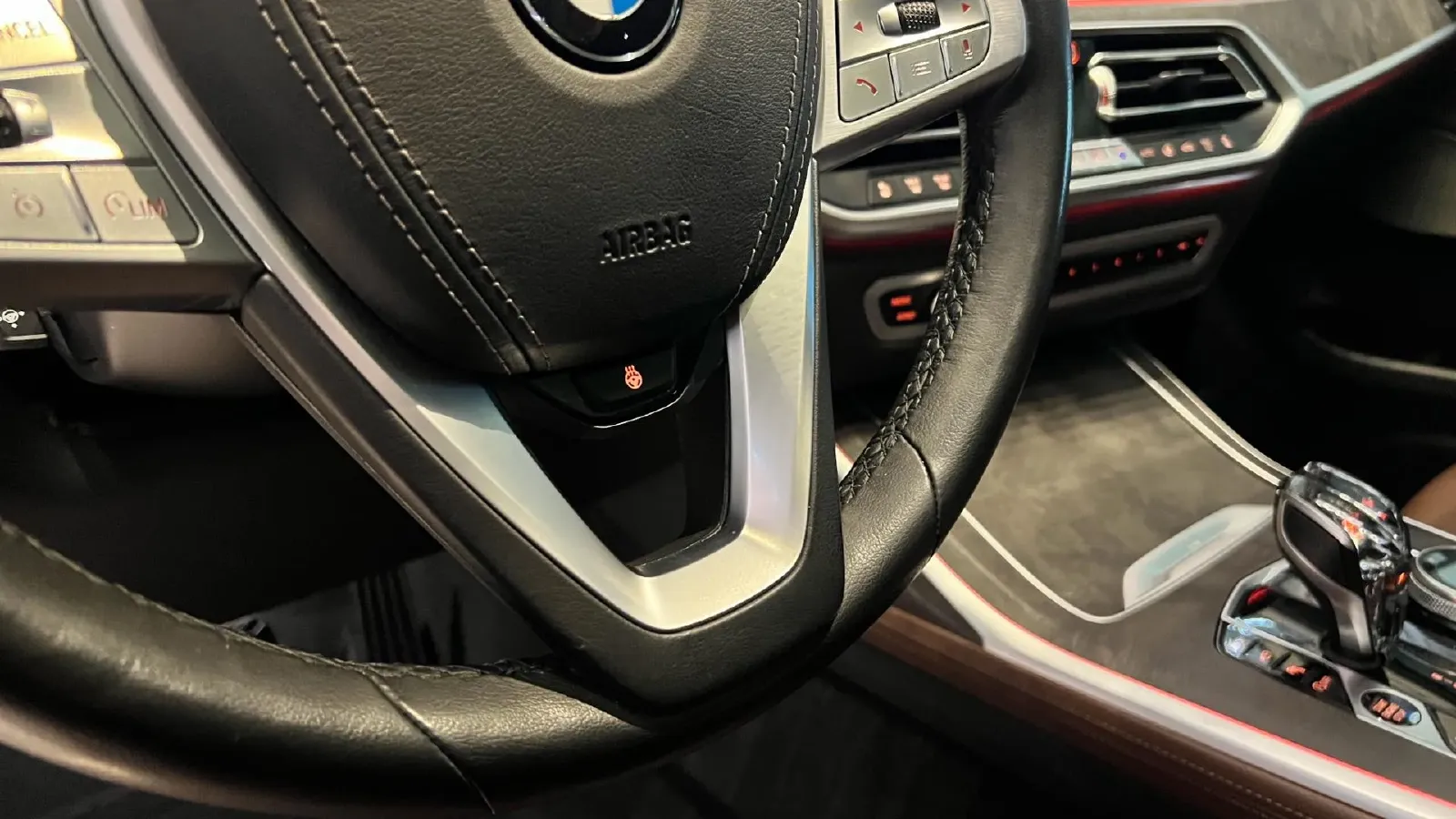 2020 BMW X5 2.0T 265HP L4 8AT,autocango,china used car exporter,china ev exporter,chinese used car exporter,chinese used ev exporter