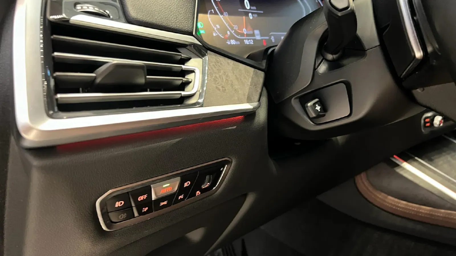 2020 BMW X5 2.0T 265HP L4 8AT,autocango,china used car exporter,china ev exporter,chinese used car exporter,chinese used ev exporter