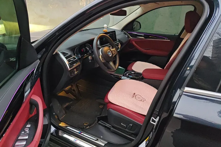 2024 BMW iX3 BEV 80KWH,autocango,china used car exporter,china ev exporter,chinese used car exporter,chinese used ev exporter