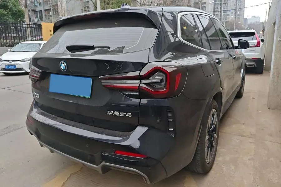 2024 BMW iX3 BEV 80KWH,autocango,china used car exporter,china ev exporter,chinese used car exporter,chinese used ev exporter