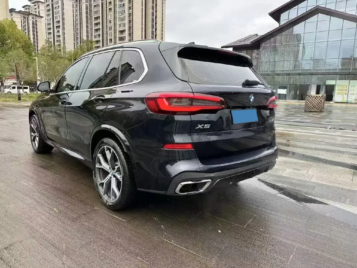 2021 BMW X5 3.0T 340HP L6 8AT,autocango,china used car exporter,china ev exporter,chinese used car exporter,chinese used ev exporter