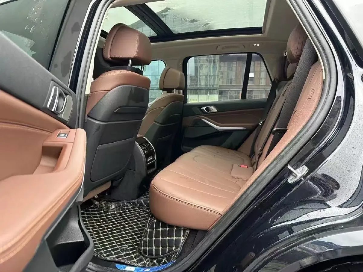 2021 BMW X5 3.0T 340HP L6 8AT,autocango,china used car exporter,china ev exporter,chinese used car exporter,chinese used ev exporter