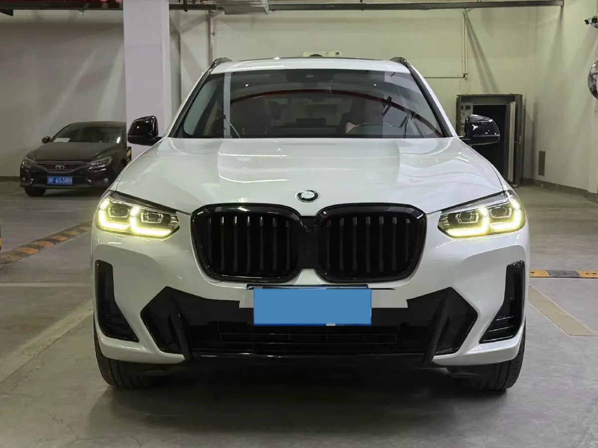 2022 BMW X3 2.0T 252HP L4 8AT,autocango,china used car exporter,china ev exporter,chinese used car exporter,chinese used ev exporter