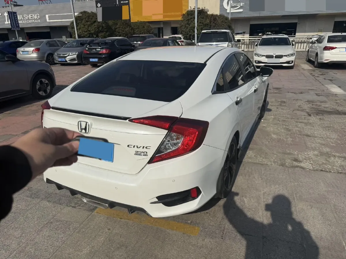2019 Honda Civic 1.5T 177HP L4 CVT,autocango,china used car exporter,china ev exporter,chinese used car exporter,chinese used ev exporter
