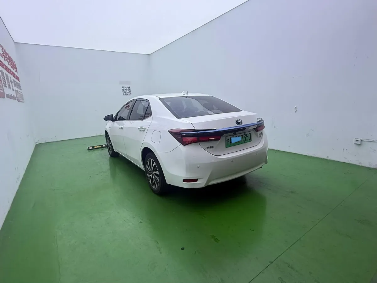 2020 Toyota Corolla Hybird E+ 1.8L 99HP L4 E-CVT PHEV 10.5KWH,autocango,china used car exporter,china ev exporter,chinese used car exporter,chinese used ev exporter