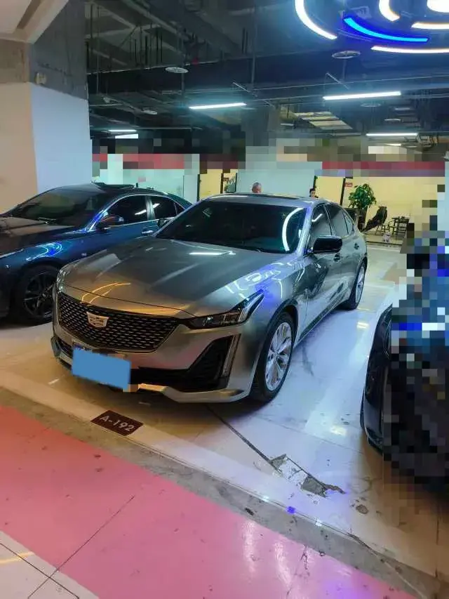 2022 Cadillac CT5 2.0T 237HP L4 10AT