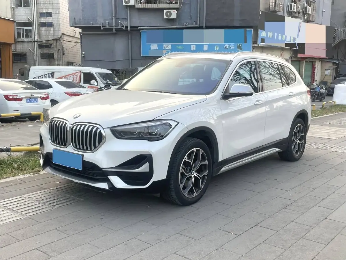 2022 BMW X1 1.5T 140HP L3 7DCT