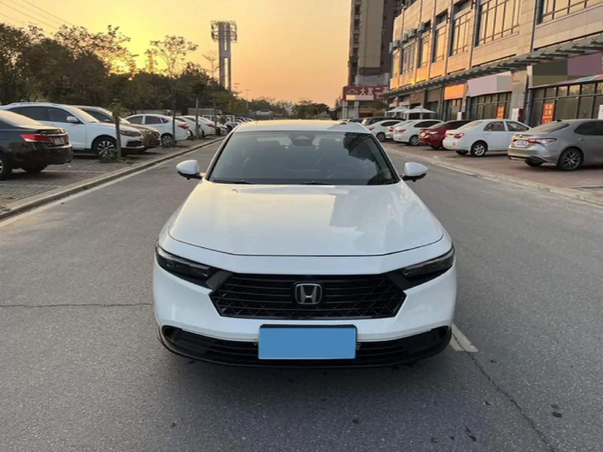 2023 Honda Accord 1.5T 192HP L4 CVT,autocango,china used car exporter,china ev exporter,chinese used car exporter,chinese used ev exporter