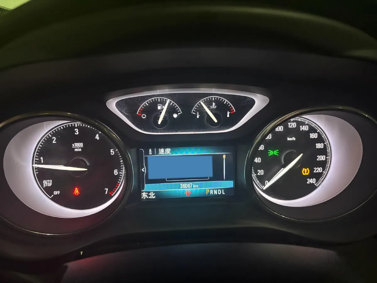 2021 Buick EnvisionPlus 1.5T 169HP L4 7DCT,autocango,china used car exporter,china ev exporter,chinese used car exporter,chinese used ev exporter