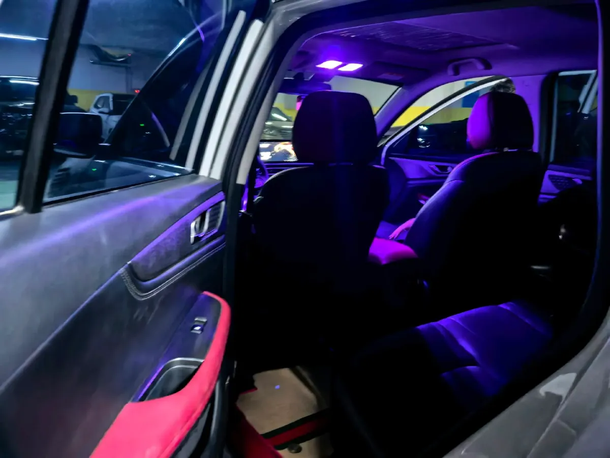 2022 ChangAn CS75 1.5T 180HP L4 6MT,autocango,china used car exporter,china ev exporter,chinese used car exporter,chinese used ev exporter