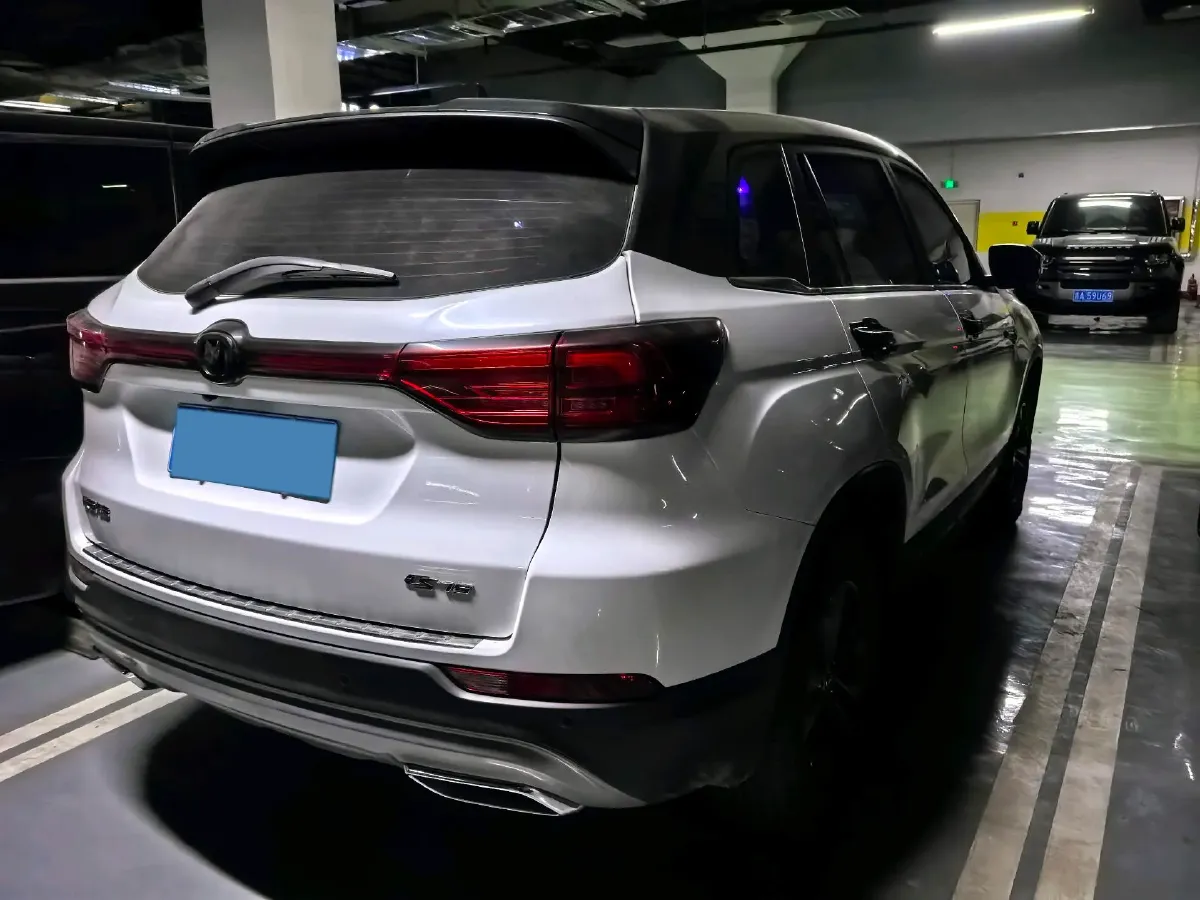 2022 ChangAn CS75 1.5T 180HP L4 6MT,autocango,china used car exporter,china ev exporter,chinese used car exporter,chinese used ev exporter