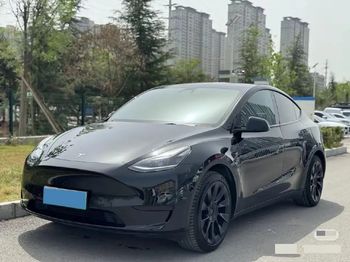 2022 Tesla Model Y BEV 60KWH