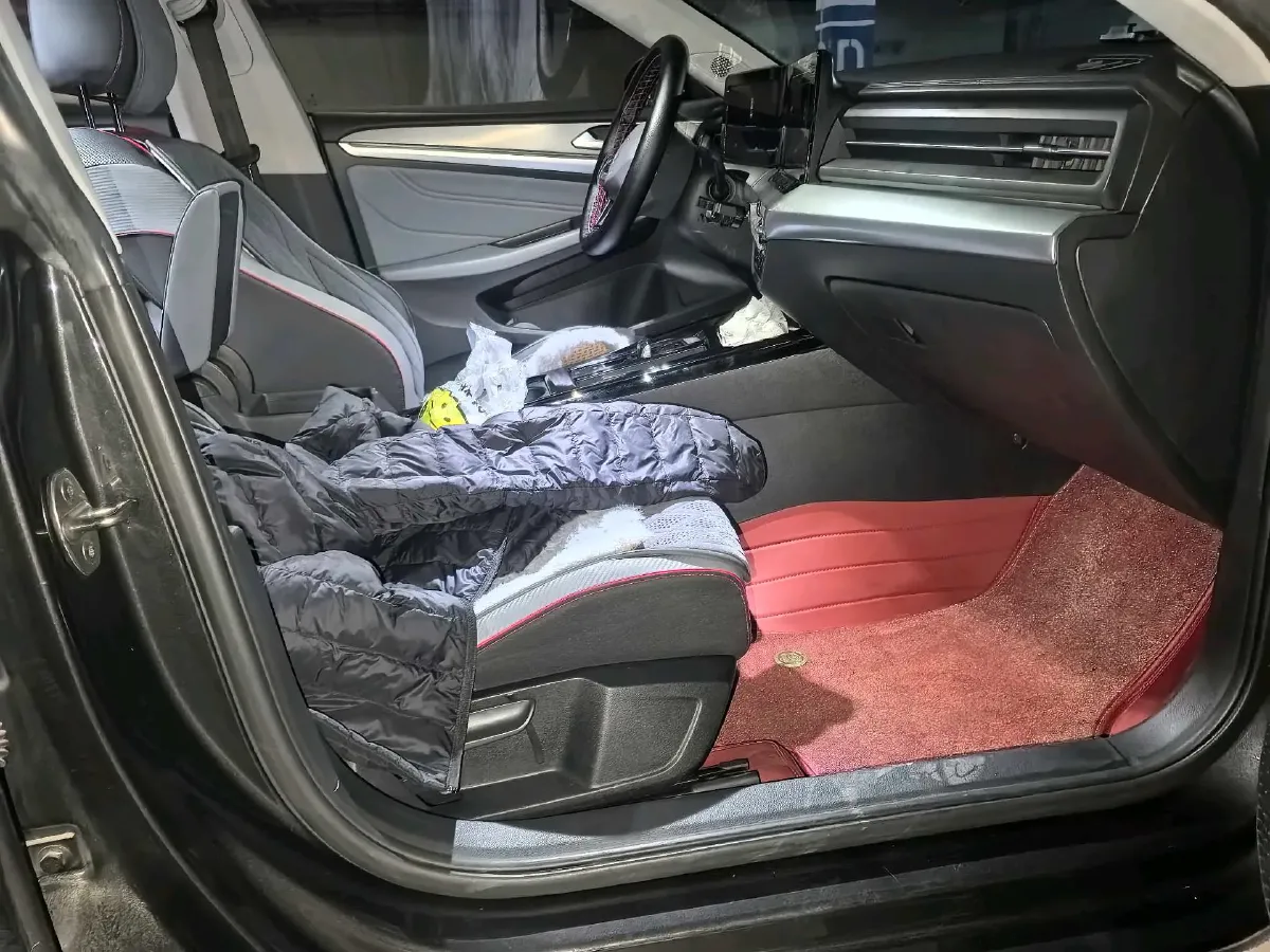 2023 Volkswagen Lamando 1.4T 150HP L4 7DCT,autocango,china used car exporter,china ev exporter,chinese used car exporter,chinese used ev exporter