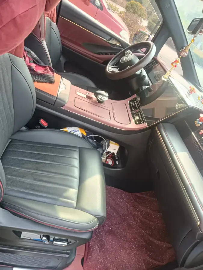 2023 GAC Trumpchi M8 2.0T 190HP L4 E-CVT Hybrid,autocango,china used car exporter,china ev exporter,chinese used car exporter,chinese used ev exporter