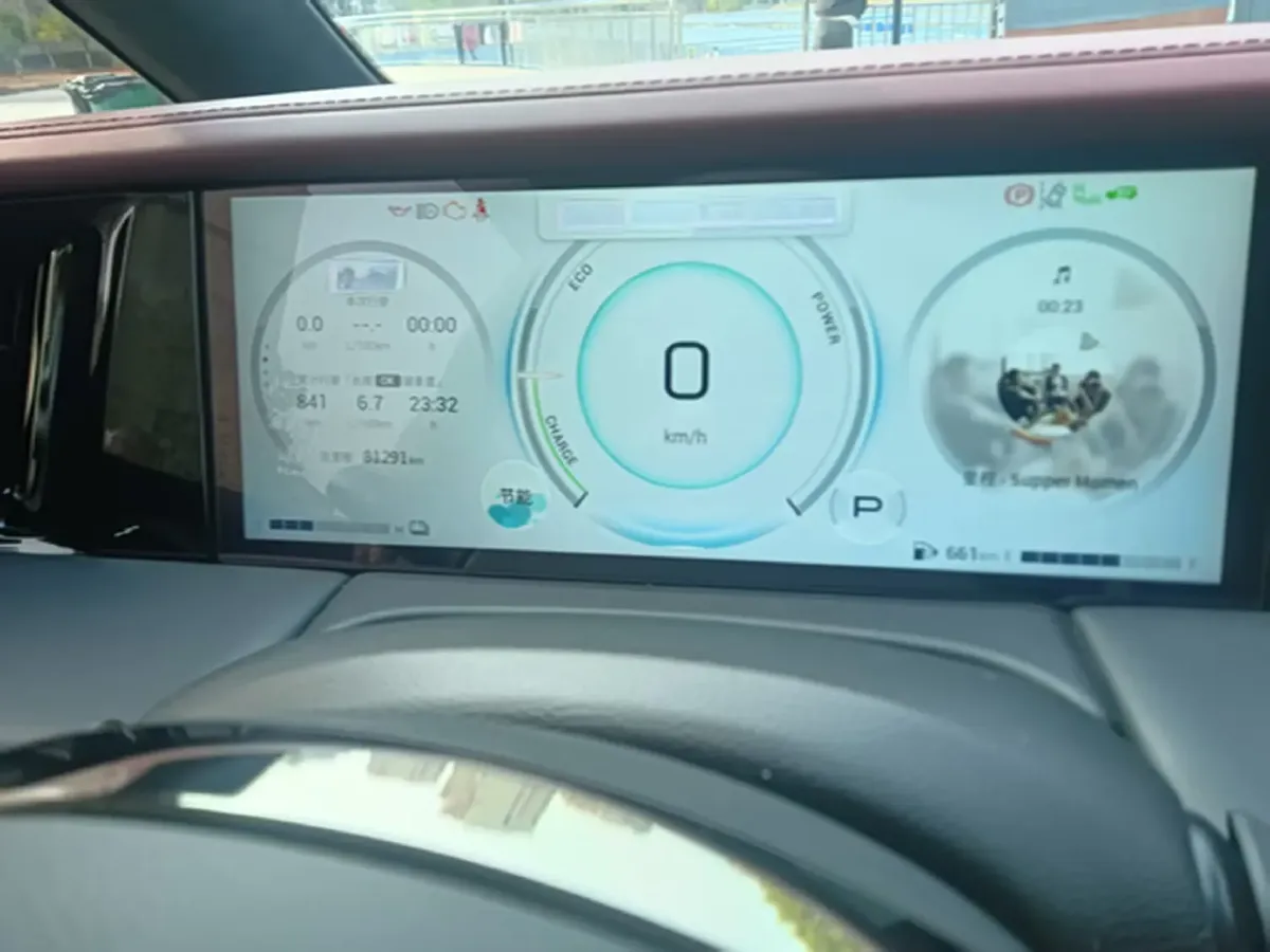 2023 GAC Trumpchi M8 2.0T 190HP L4 E-CVT Hybrid,autocango,china used car exporter,china ev exporter,chinese used car exporter,chinese used ev exporter