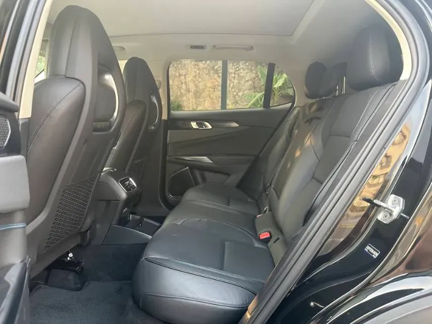 2019 LYNK&CO 01 EM-P 1.5T 180HP L3 7DCT PHEV 9.4KWH,autocango,china used car exporter,china ev exporter,chinese used car exporter,chinese used ev exporter