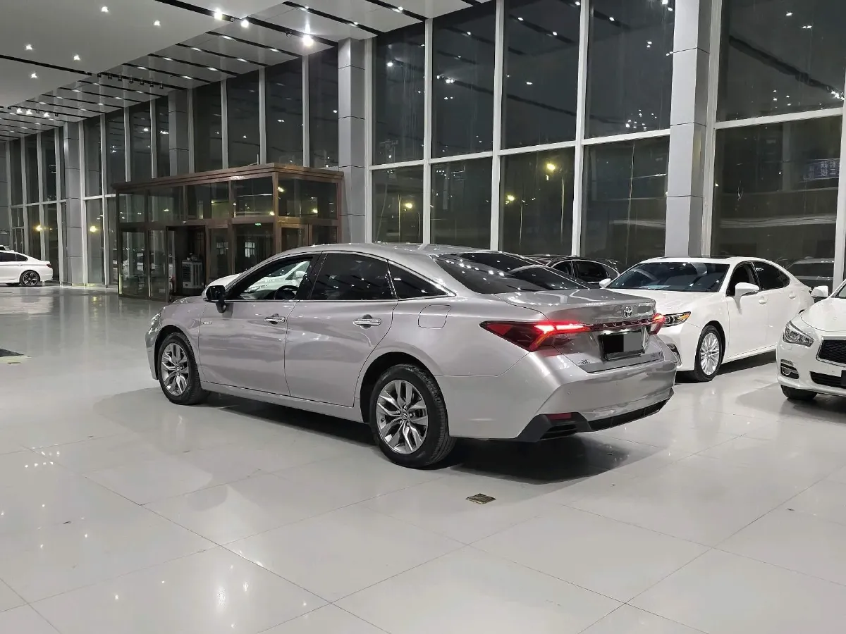 2019 Toyota Avalon 2.5L 178HP L4 E-CVT Hybrid,autocango,china used car exporter,china ev exporter,chinese used car exporter,chinese used ev exporter