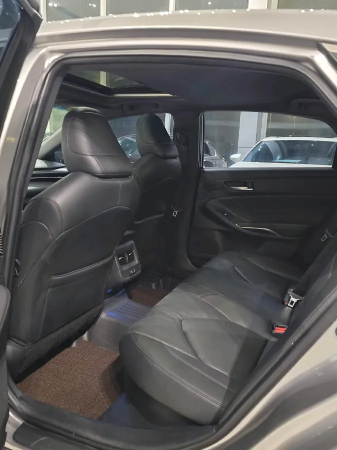 2019 Toyota Avalon 2.5L 178HP L4 E-CVT Hybrid,autocango,china used car exporter,china ev exporter,chinese used car exporter,chinese used ev exporter