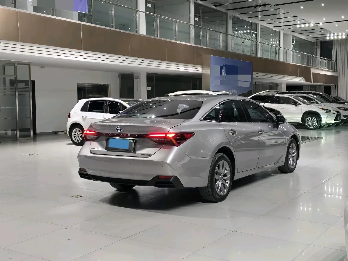 2019 Toyota Avalon 2.5L 178HP L4 E-CVT Hybrid,autocango,china used car exporter,china ev exporter,chinese used car exporter,chinese used ev exporter