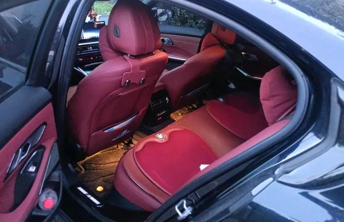 2024 BMW 3 Series 2.0T 184HP L4 8AT,autocango,china used car exporter,china ev exporter,chinese used car exporter,chinese used ev exporter