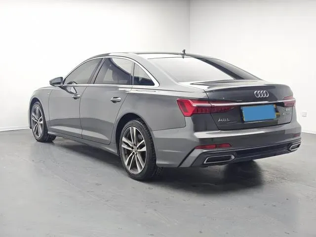 2020 Audi A6L 2.0T 190HP L4 7DCT,autocango,china used car exporter,china ev exporter,chinese used car exporter,chinese used ev exporter