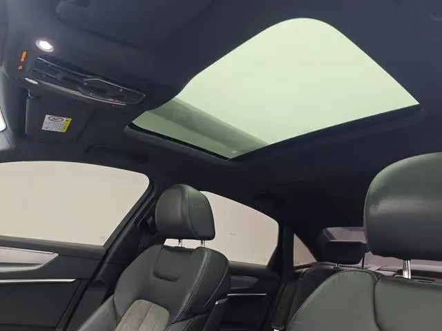 2020 Audi A6L 2.0T 190HP L4 7DCT,autocango,china used car exporter,china ev exporter,chinese used car exporter,chinese used ev exporter