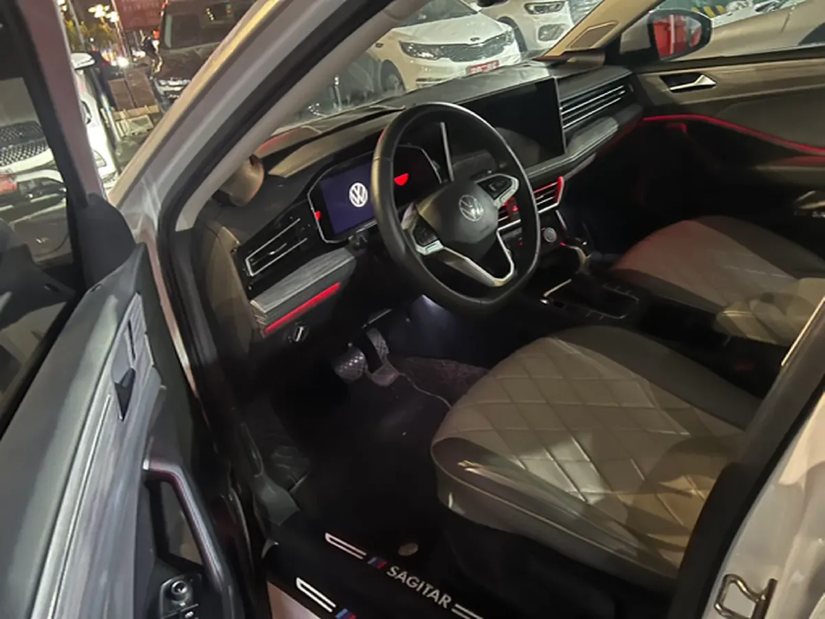 2023 Volkswagen Sagitar 1.4T 150HP L4 7DCT,autocango,china used car exporter,china ev exporter,chinese used car exporter,chinese used ev exporter