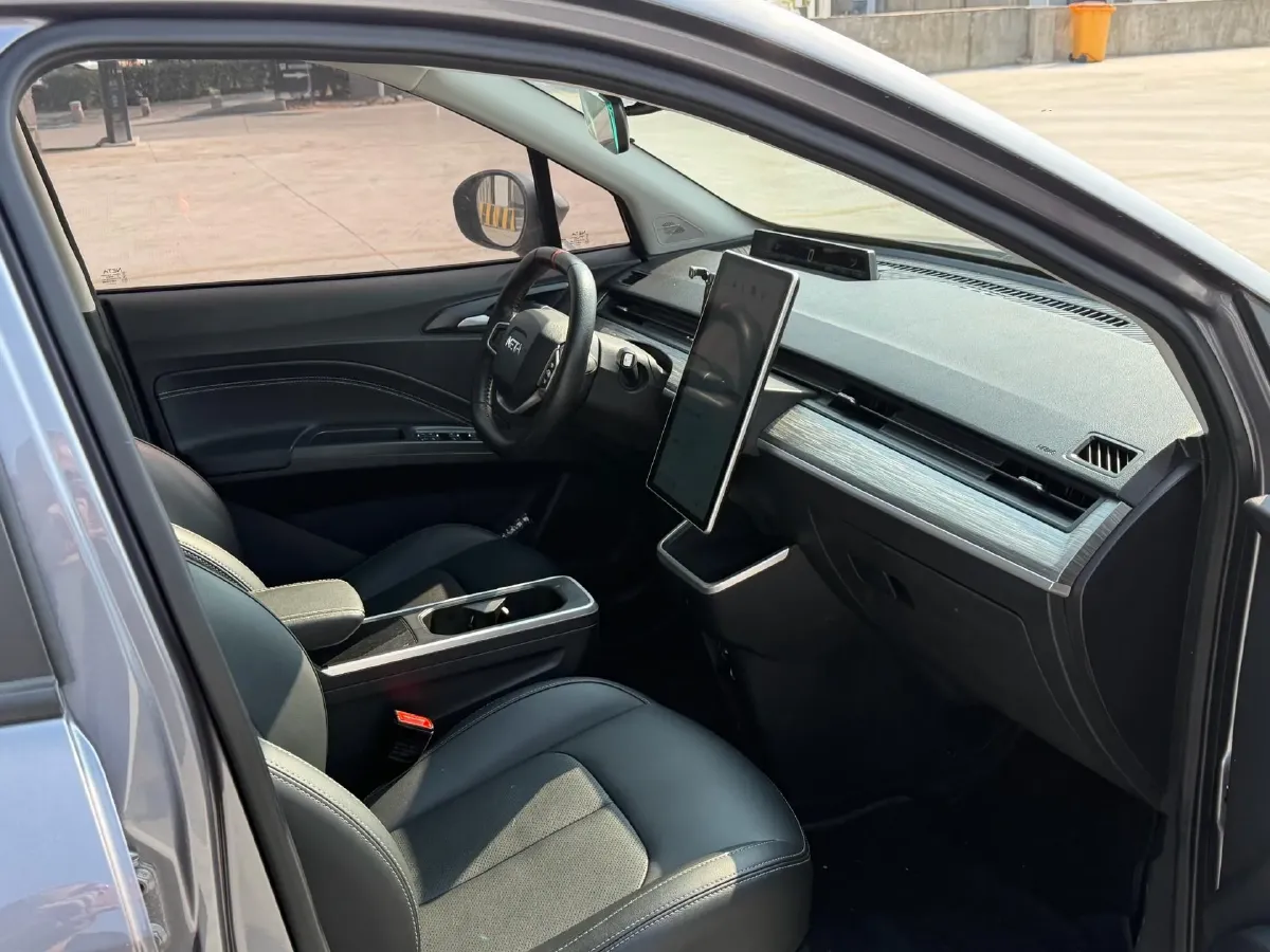 2023 DongFeng Aeolus YiXuan 1.5L 125HP L4 6DCT,autocango,china used car exporter,china ev exporter,chinese used car exporter,chinese used ev exporter