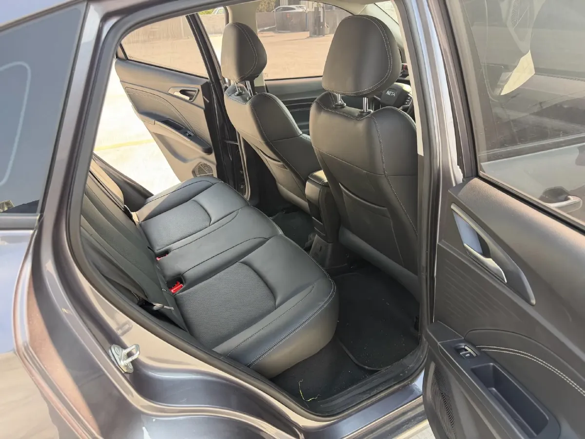 2023 DongFeng Aeolus YiXuan 1.5L 125HP L4 6DCT,autocango,china used car exporter,china ev exporter,chinese used car exporter,chinese used ev exporter