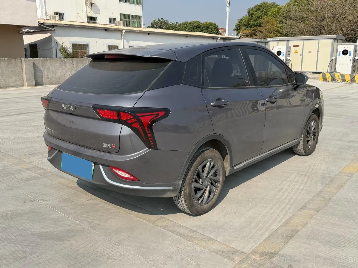 2023 DongFeng Aeolus YiXuan 1.5L 125HP L4 6DCT,autocango,china used car exporter,china ev exporter,chinese used car exporter,chinese used ev exporter