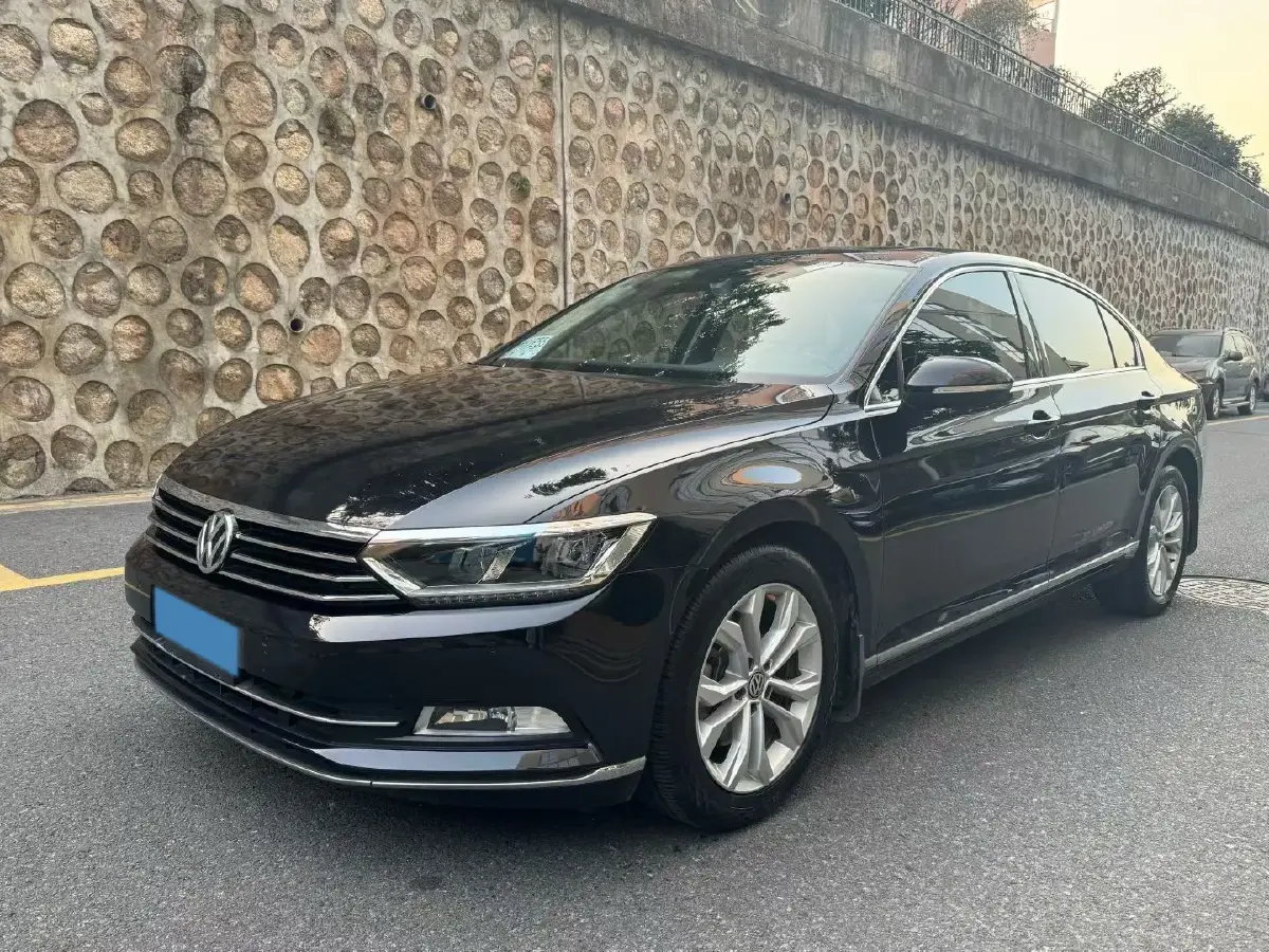 2019 Volkswagen Magotan 2.0T 186HP L4 7DCT