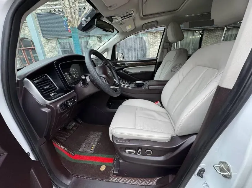 2023 GAC Trumpchi M8 2.0T 252HP L4 8AT,autocango,china used car exporter,china ev exporter,chinese used car exporter,chinese used ev exporter