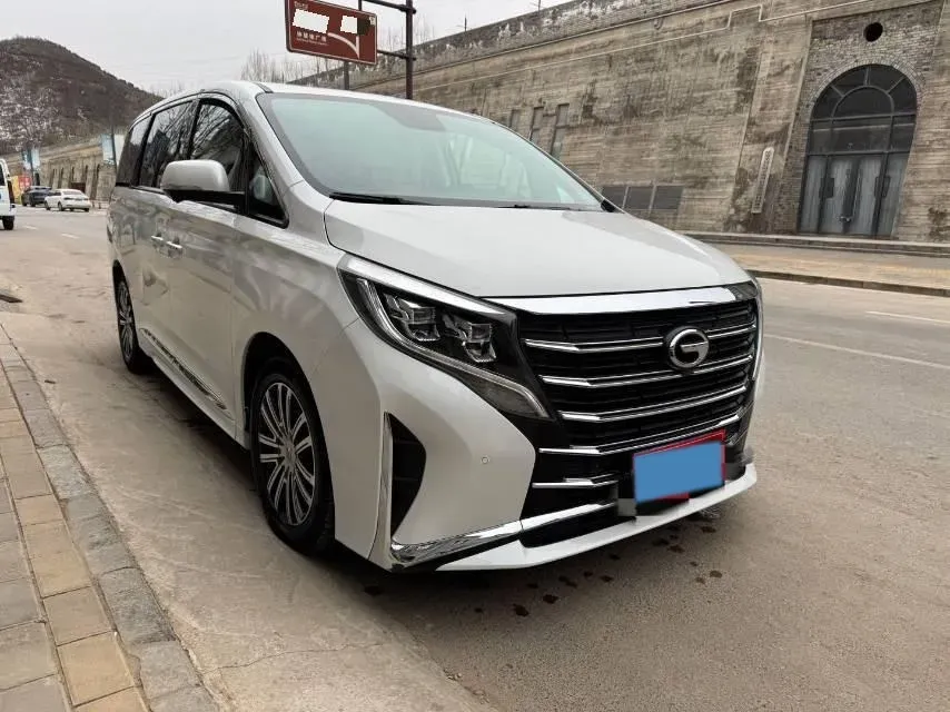 2023 GAC Trumpchi M8 2.0T 252HP L4 8AT,autocango,china used car exporter,china ev exporter,chinese used car exporter,chinese used ev exporter