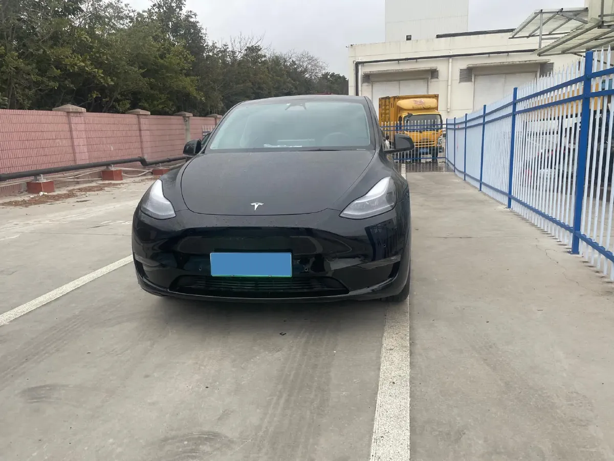 2022 BMW 3 Series 2.0T 184HP L4 8AT,autocango,china used car exporter,china ev exporter,chinese used car exporter,chinese used ev exporter