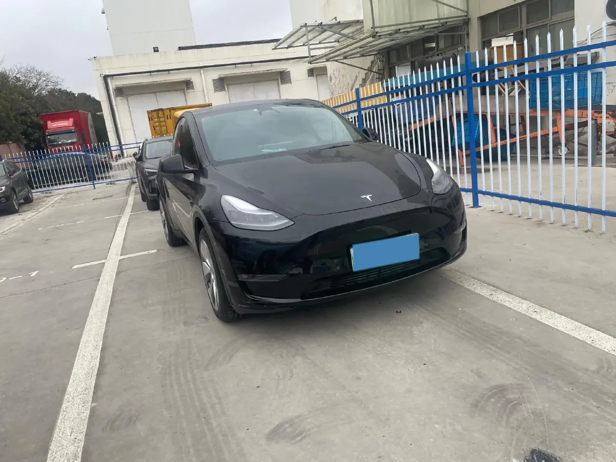 2022 BMW 3 Series 2.0T 184HP L4 8AT,autocango,china used car exporter,china ev exporter,chinese used car exporter,chinese used ev exporter