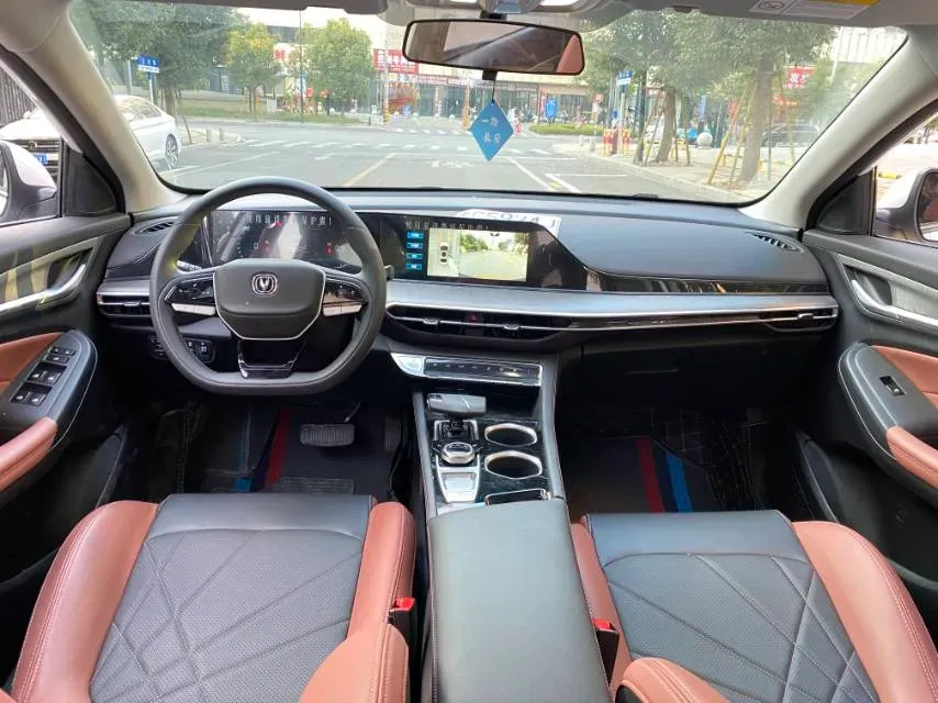2023 ChangAn Eado 1.4T 160HP L4 7DCT,autocango,china used car exporter,china ev exporter,chinese used car exporter,chinese used ev exporter