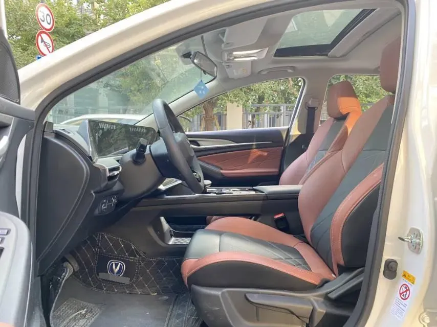 2023 ChangAn Eado 1.4T 160HP L4 7DCT,autocango,china used car exporter,china ev exporter,chinese used car exporter,chinese used ev exporter