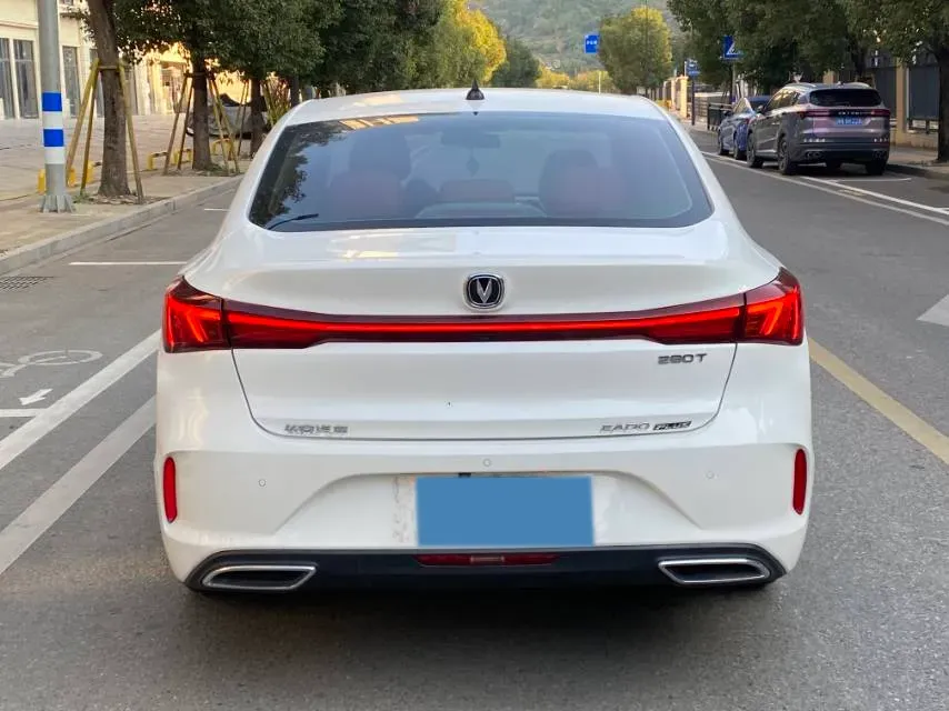 2023 ChangAn Eado 1.4T 160HP L4 7DCT,autocango,china used car exporter,china ev exporter,chinese used car exporter,chinese used ev exporter