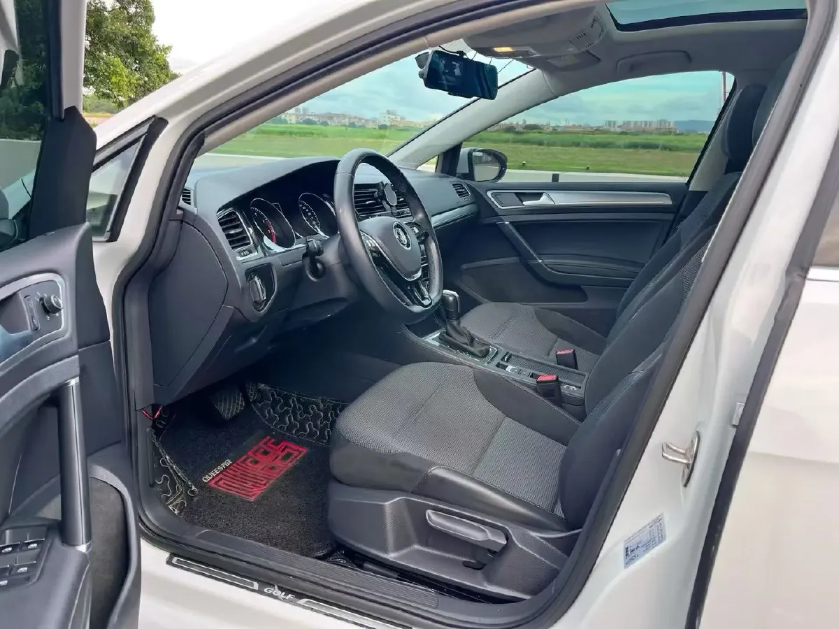 2018 Volkswagen Golf 1.4T 131HP L4 7DCT,autocango,china used car exporter,china ev exporter,chinese used car exporter,chinese used ev exporter