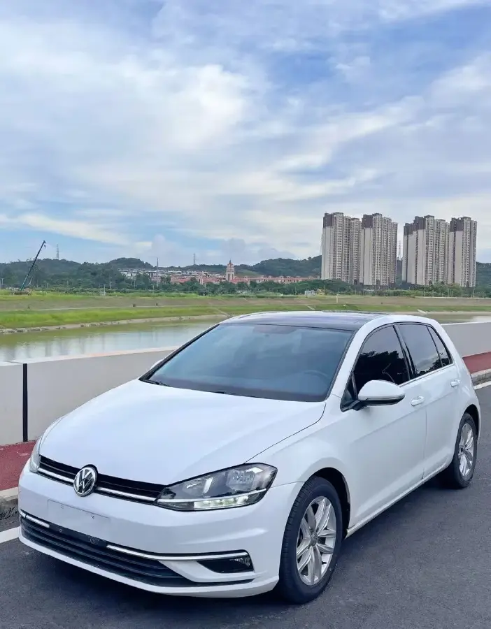 2018 Volkswagen Golf 1.4T 131HP L4 7DCT