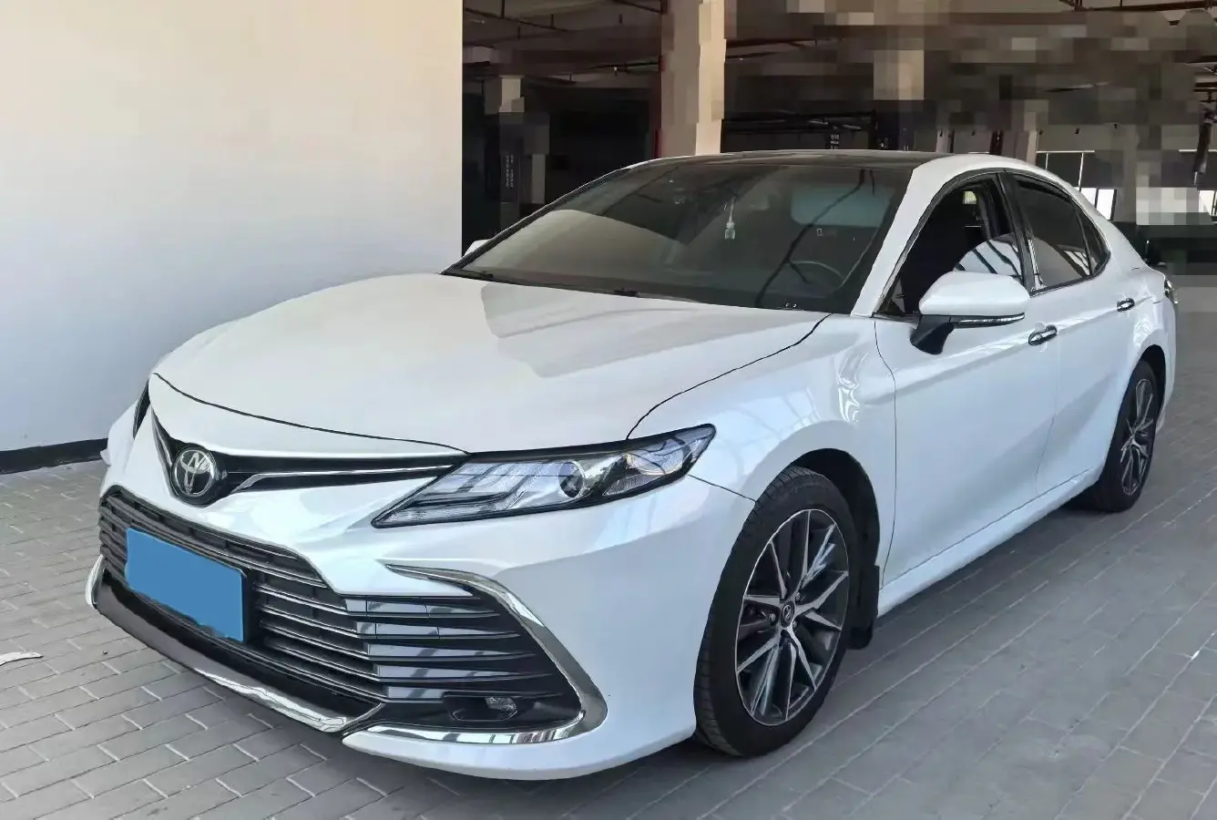 2021 Toyota Camry 2.5L 209HP L4 8AT