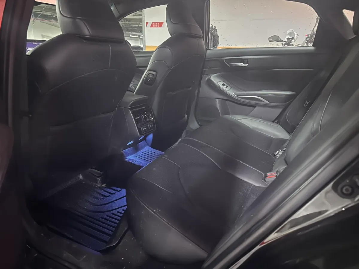 2019 Toyota Avalon 2.0L 178HP L4 CVT,autocango,china used car exporter,china ev exporter,chinese used car exporter,chinese used ev exporter