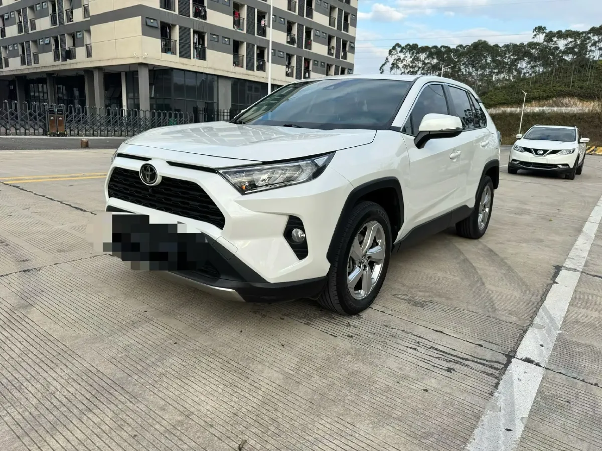 2020 Toyota RAV4 2.0L 171HP L4 CVT,autocango,china used car exporter,china ev exporter,chinese used car exporter,chinese used ev exporter