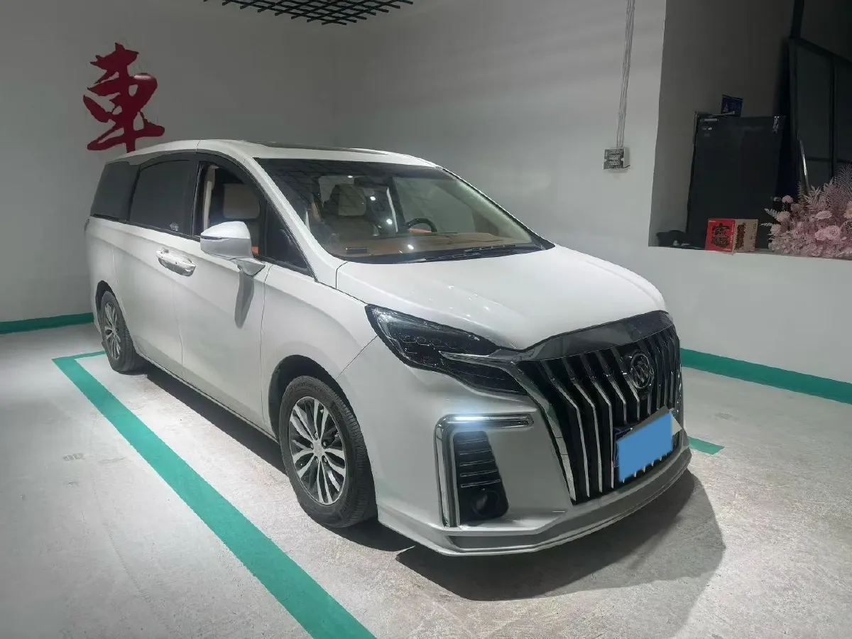 2022 Buick GL8 2.0T 237HP L4 9AT,autocango,china used car exporter,china ev exporter,chinese used car exporter,chinese used ev exporter