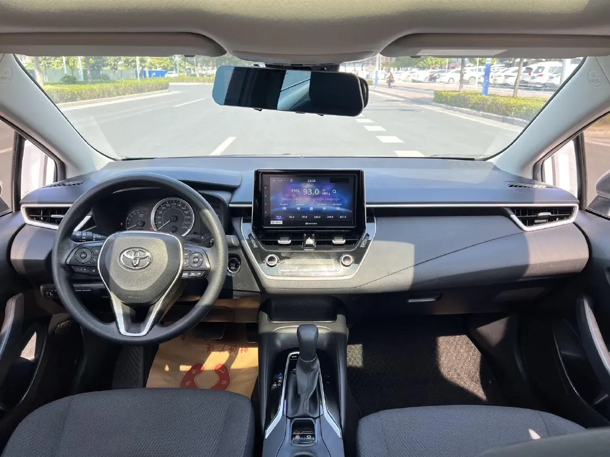2019 Toyota Corolla 1.2T 116HP L4 CVT,autocango,china used car exporter,china ev exporter,chinese used car exporter,chinese used ev exporter