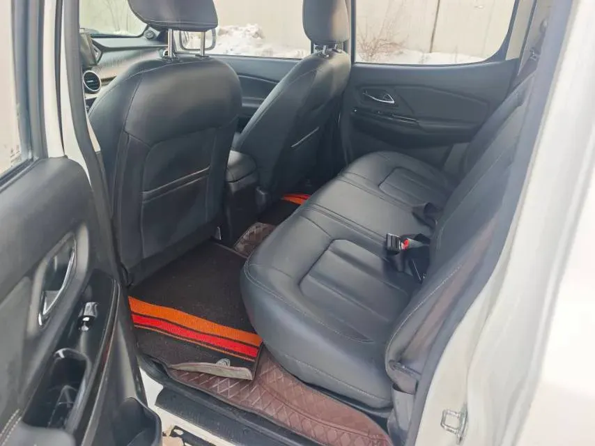 2021 Dongfeng RuiQi 2.4T 165HP L4 5MT,autocango,china used car exporter,china ev exporter,chinese used car exporter,chinese used ev exporter