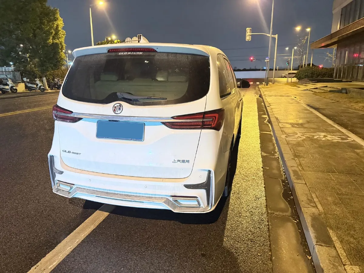 2021 Buick GL8 2.0T 237HP L4 9AT,autocango,china used car exporter,china ev exporter,chinese used car exporter,chinese used ev exporter