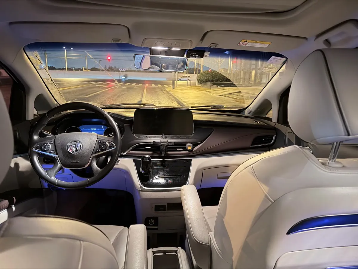 2021 Buick GL8 2.0T 237HP L4 9AT,autocango,china used car exporter,china ev exporter,chinese used car exporter,chinese used ev exporter