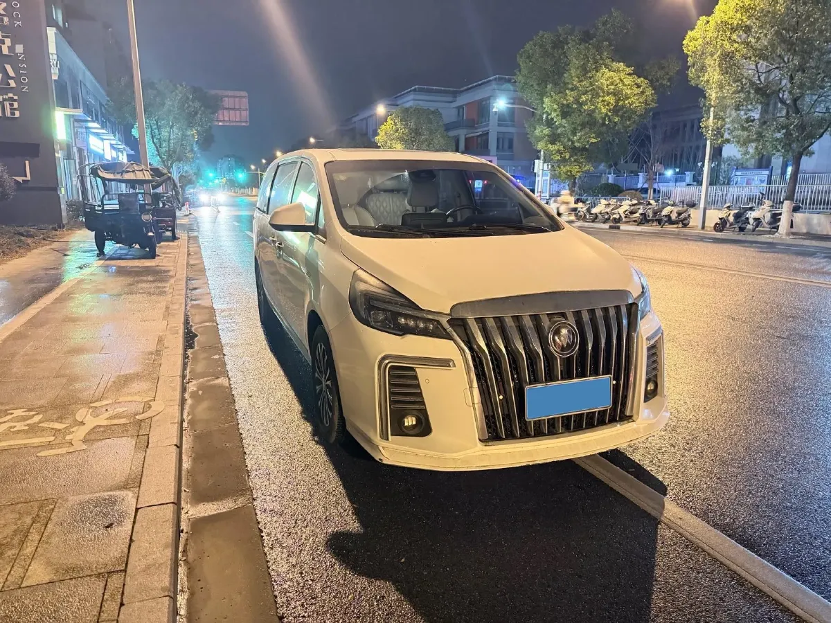 2021 Buick GL8 2.0T 237HP L4 9AT,autocango,china used car exporter,china ev exporter,chinese used car exporter,chinese used ev exporter